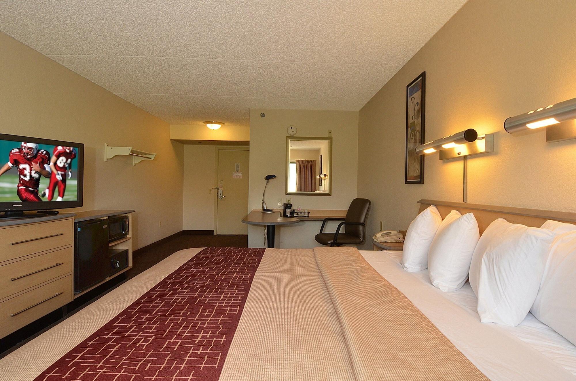 Red Roof Inn San Antonio Airport Экстерьер фото