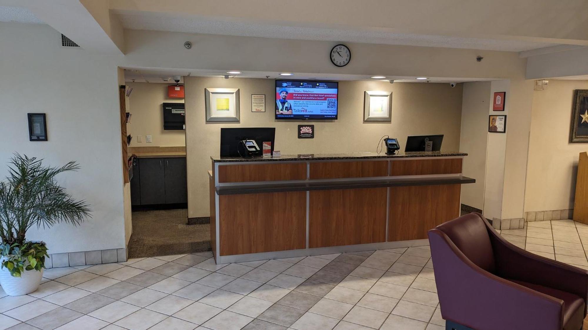 Red Roof Inn San Antonio Airport Экстерьер фото