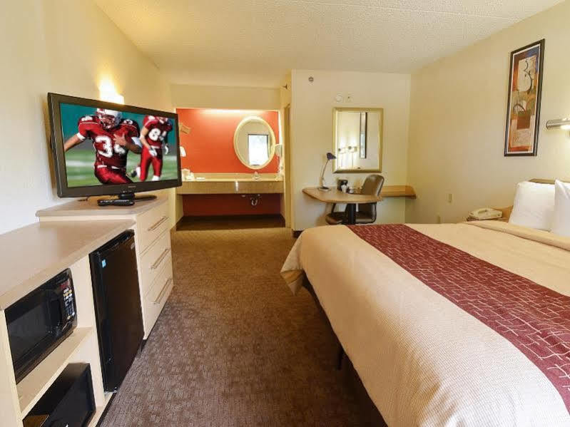 Red Roof Inn San Antonio Airport Экстерьер фото
